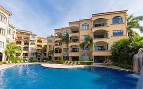 Sunrise 6- Ocean View 2 Bedroom Condo, Steps To The Beach